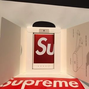 SUPREME Mophie 10k
